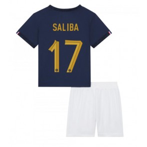Frankrig William Saliba #17 Replika Babytøj Hjemmebanesæt Børn VM 2022 Kortærmet (+ Korte bukser)